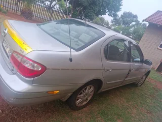1995 Nissan Maxima QX Sedan