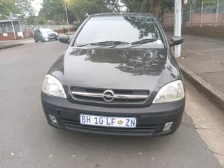 I,m selling my Opel Corsa in very good conditions 2008 Manual pétrol