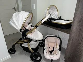MacKenna Travel System set