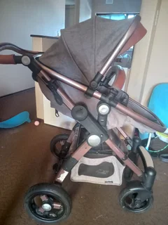 Stroller-Lova -for sale  -R2800