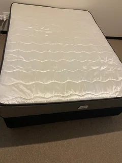 Bed - Ad posted by CyL Bunny