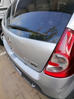 2011 Renault Sandero Hatchback