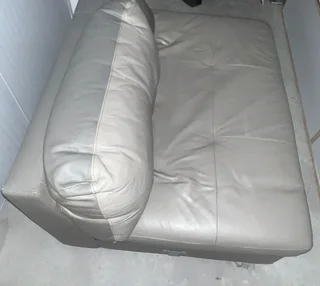 Couch, bed , Gass n microwave