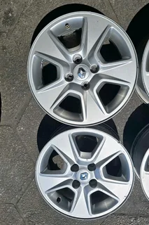 15&#34; Renault Sandero/Clio mags (4×100pcd).