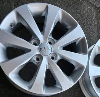 15&#34; Kia Rio mags (4×100pcd)