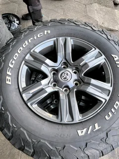 17&#34; Toyota Hilux Legend , GD-6/ Fortuner wheels.