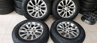 18inch Toyota Fortuner/Landcruiser original original mags with 255/65R18 Goodyear wrangler territory