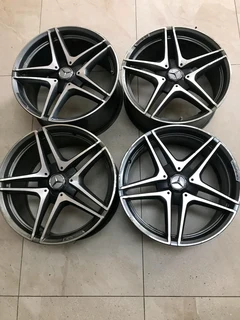 19inch AMG C63 Genuine Mercedes-Benz C-Class rim