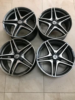 19inch AMG C63 Genuine Mercedes-Benz C-Class rim
