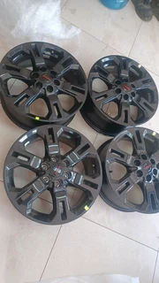 Nissan navara pro x 17inci Rim