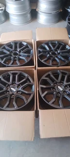brand new 17 raptor rimrims are brand new in boxesWith  caps and free insulation no tyres13,000 tper