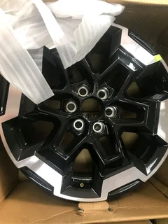 18 inch Nissan navara original rims