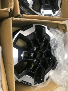 18 inch Nissan navara original rims