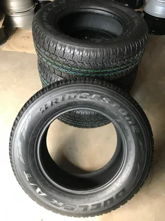 Bridgestone dueler A/T 265/65 R17