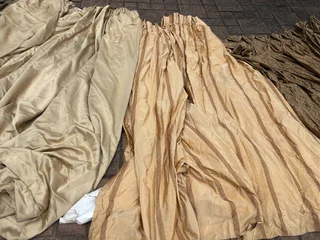 Curtains, rods, pelmets