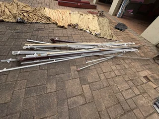 Curtains, rods, pelmets