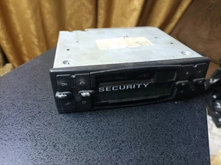 Mercedes benz becker radio