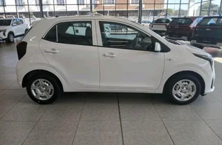 Kia Picanto 1.0 petrol engine