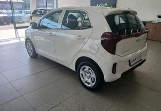 Kia Picanto 1.0 petrol engine