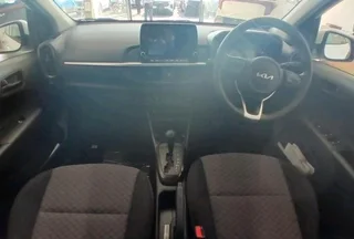 Kia Picanto 1.0 petrol engine