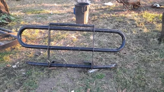 Bull Bar to fit Toyota Hilux Hipps 2.4D 4x4