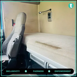 2012 DAF XF 105 :460 - DOUBLE DIFF HORSE FOR SALE