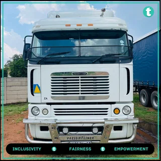 2011 FREIGHTLINER CUMMINS ISX 530 - DOUBLE DIFF HORSE FOR SALE