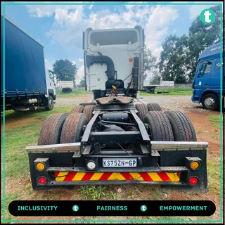 2011 FREIGHTLINER CUMMINS ISX 530 - DOUBLE DIFF HORSE FOR SALE