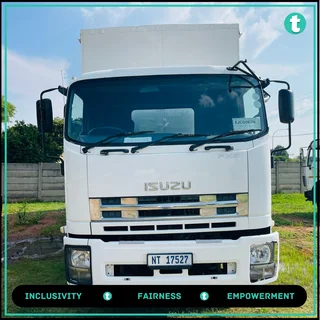 2014 Isuzu Fvz 1400 - (14 Ton) — Last Chance To Get An Insane Deal, Truck In Excellent Condition!