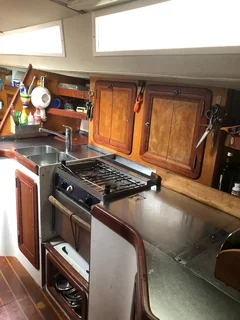 Dreaming of Sailing a change of Lifestyle -  ANGELA COLLINS YACHTS