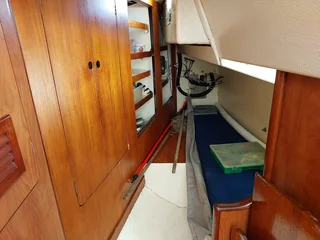 SERIOUS INVESTMENT YACHTS - ANGELA COLLINS YACHTS