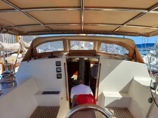 SERIOUS INVESTMENT YACHTS - ANGELA COLLINS YACHTS