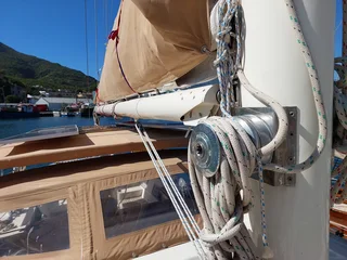 SERIOUS INVESTMENT YACHTS - ANGELA COLLINS YACHTS