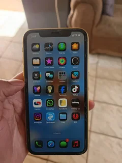 iPhone 11