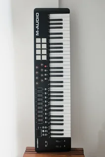 M-Audio Oxygen 61 Keyboard MIDI Controller