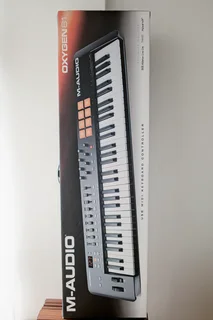 M-Audio Oxygen 61 Keyboard MIDI Controller