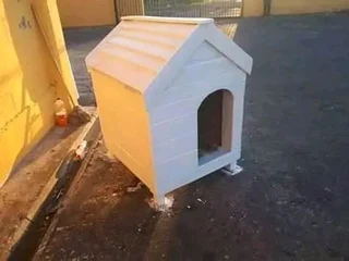 Dog kennels