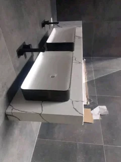 Granite and engineering stone kitchen countertops experts