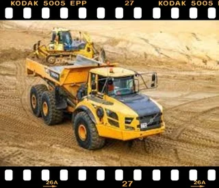 Mining, Moving, Construction machines training Centre ( Dump trucks, Excavators, tower cranes, etc)