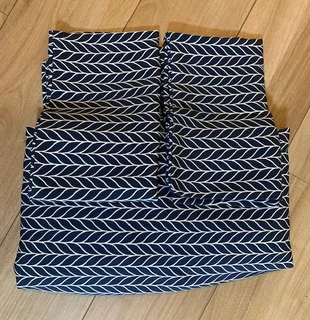 Duvet Cover Queen size with 2 cushion covers blue (Price drop)