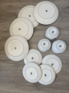 Beautiful kitchen plates &amp; bowls