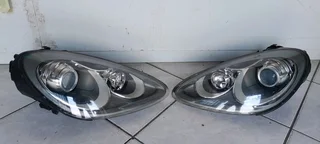 Porsche Cayenne Headlight 2015