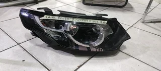 LAND ROVER DISCOVERY 5 HEADLIGHT RHS