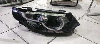 LAND ROVER DISCOVERY 5 HEADLIGHT RHS
