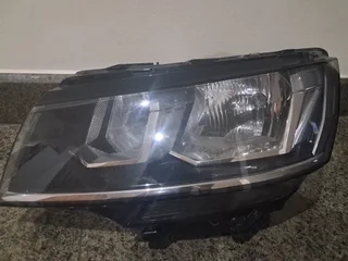 Vw T6.1 Kombi Transporter Headlight