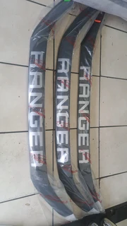 Bonnet guard for Ford Ranger, Isuzu, Hilux and Amarok. leave your whatsapp number if interested