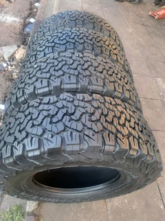 Brand new 285 /70 R17 b fgoodrich all terrian tires for sale.