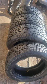 275/55R20 Pirelli Scorpion all terrain tires. leave your whatsapp number if interested.