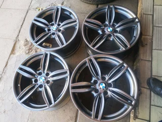 19 inch original BMW mags, leave your whatsapp number if interested.
