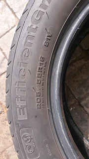 205/55R16 Good Year tires, runflat leave your whatsapp number if interested.